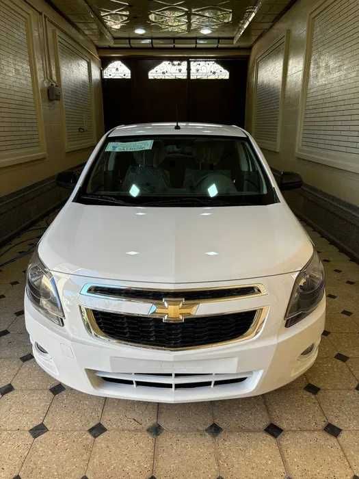 Чевролет Собалт Миднайт