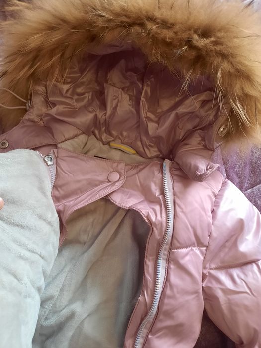 Продам комбинезон для девочки