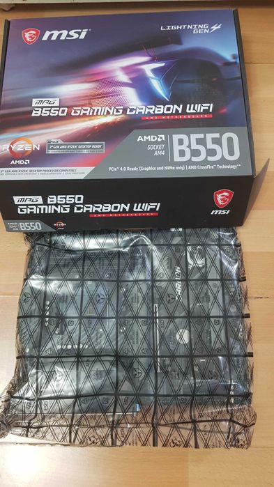 Дънна платка MSI MPG B550 Gaming Carbon Wi-Fi