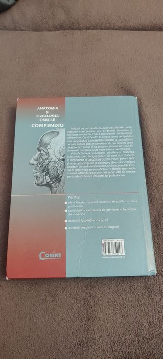 ANATOMIA SI FIZIOLOGIA OMULUI COMPENDIU (editura Corint)