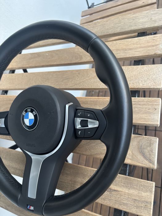 Volan ORIGINAL BMW M NOU  F31 F30 F15 f16 f20 f25 f31 F32 F34 f36