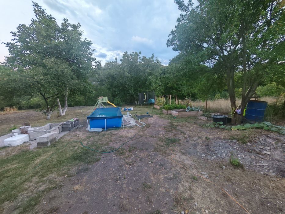PF vând sau schimb cu apartament, casa în Suceagu cu 4 camere, doua bai, living, bucătărie