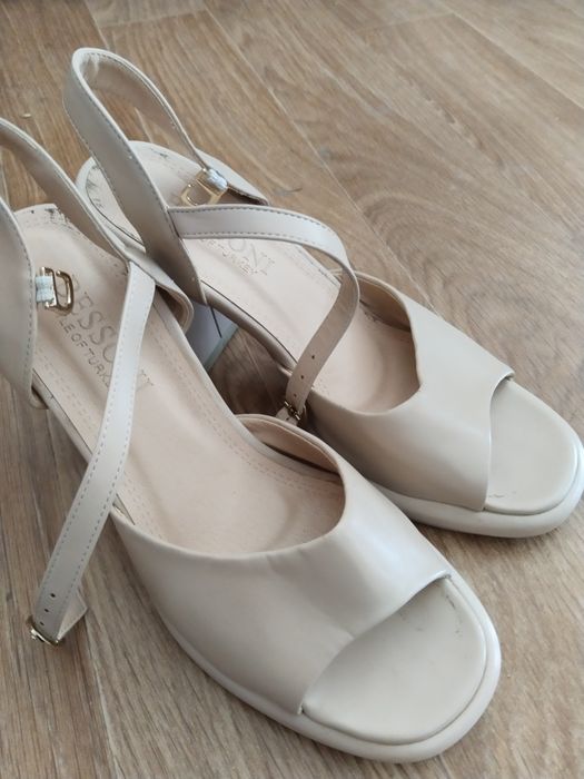 Боссоножки бежевые