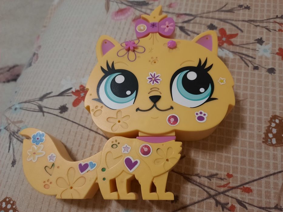 Pisica galbena little pets shop