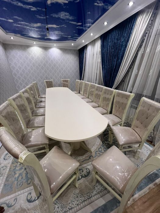 Стол и стулья комплект