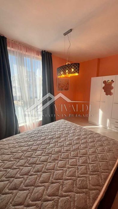 Дава се под наем Тристаен апартамент в Варна, Център - 85 кв.м за 997.05 € - Снимка #7