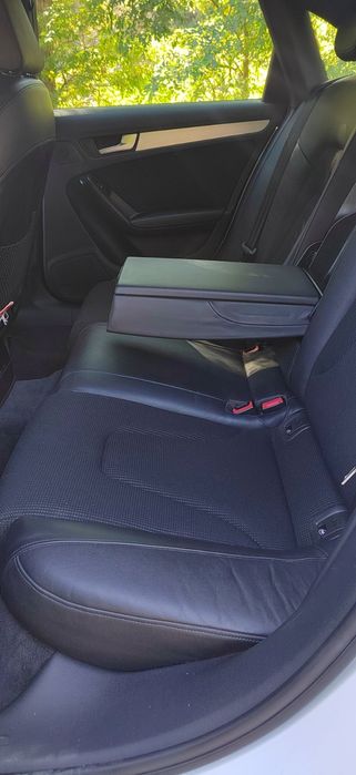 Audi A4 2.0 TDI S-line