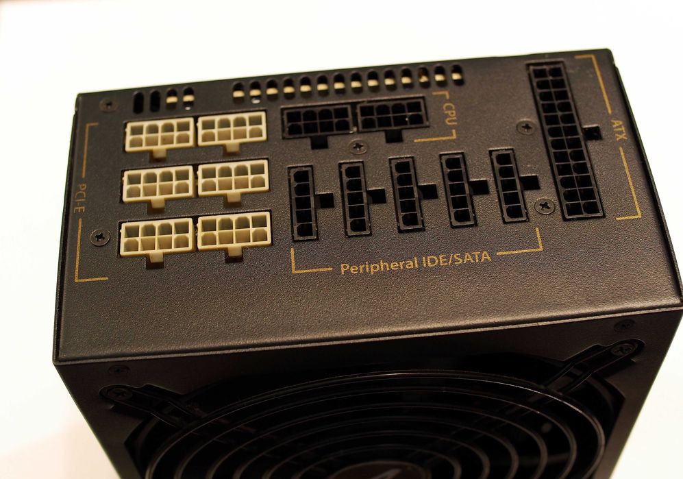 calculator de gaming/editare