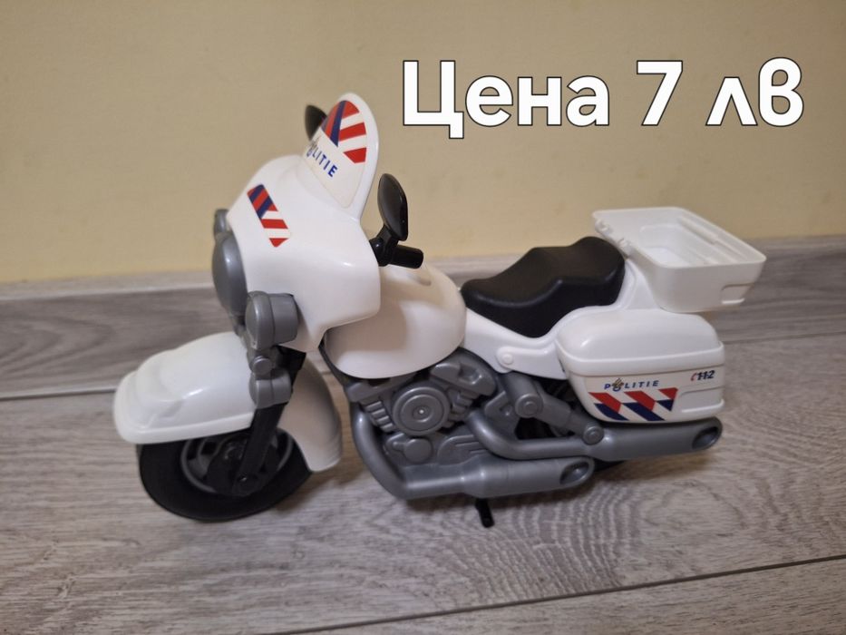 Детски играчки за момче и момиче