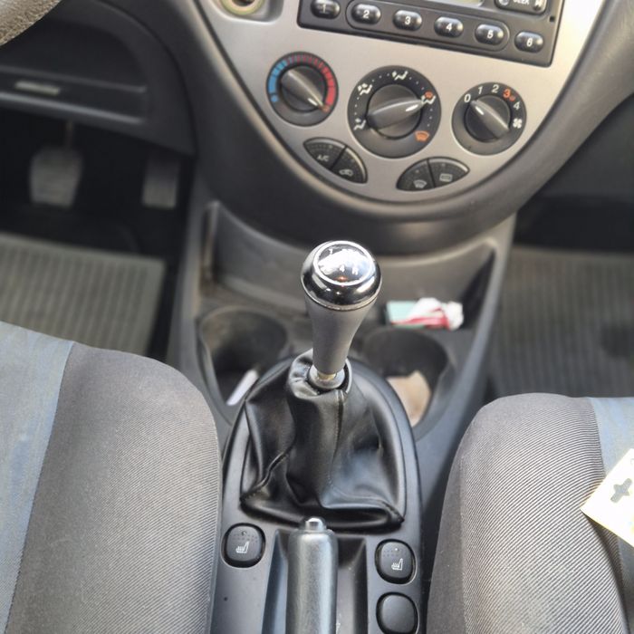 Focus 2003 1.6 ocazie