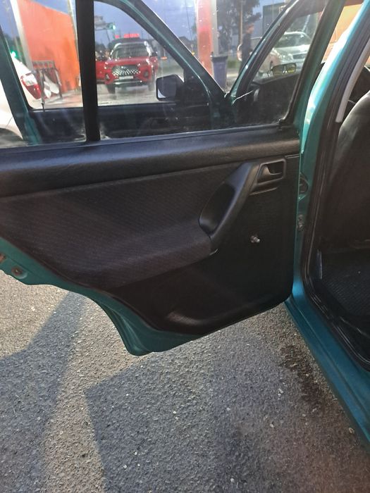 Продаётся машина фольксваген гольф 3