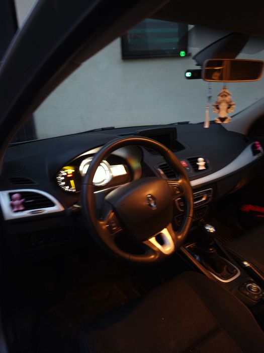 RENAULT Megane 2011 — imagine 4