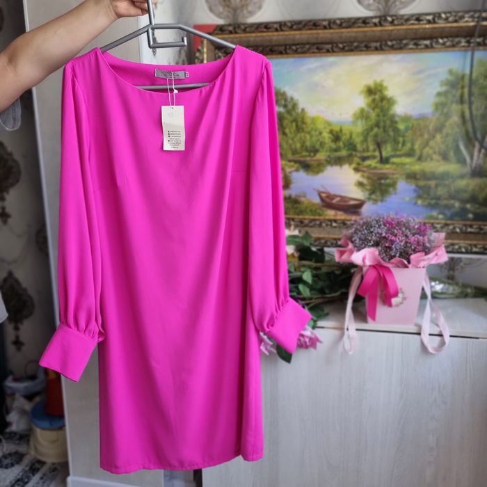 Новое платье для девушки размер 48-50