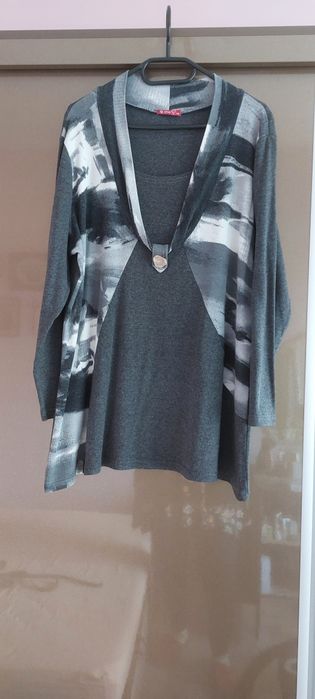 Продавам рокля и туника