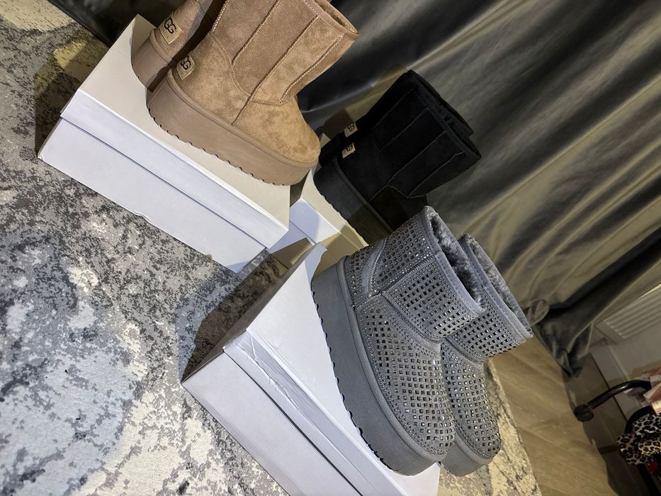 Cizme Ugg 1/1 de vanzare