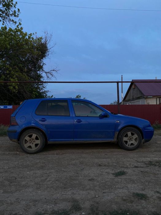Volkswagen Golf 4.