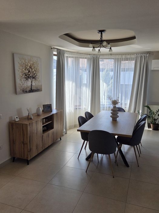 Vand Vila/Casa Deosebita in Arad/Micalaca