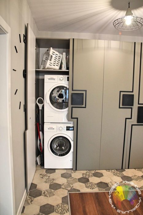 Дава се под наем Тристаен апартамент в Бургас, Център - 124 кв.м за 1122 € - Снимка #12