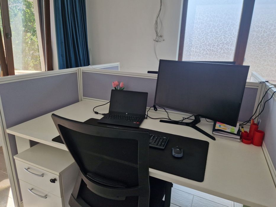 Statie de lucru modulara pentru 6 persoane - cu sertare incluse