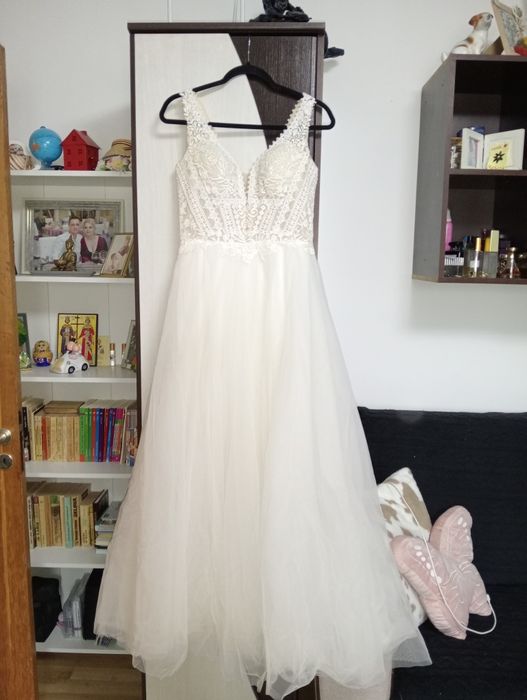 Vând rochie mireasa