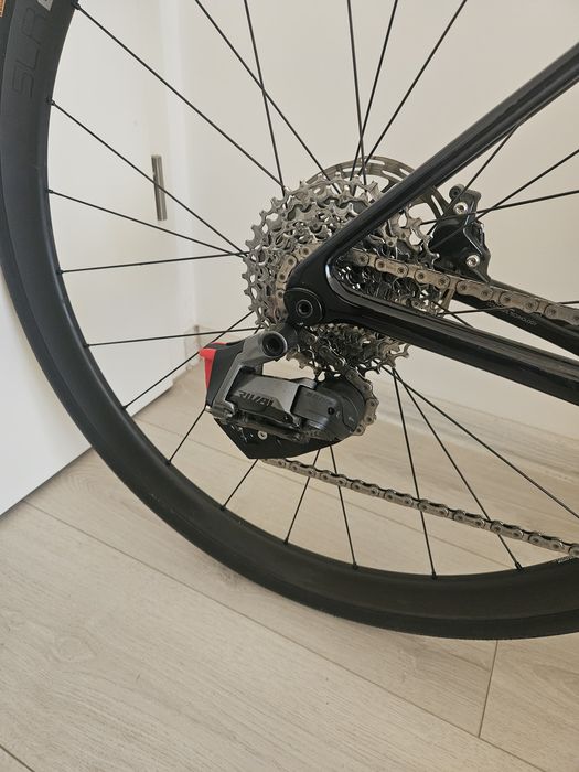 Grup electronic Sram Rival 2x12