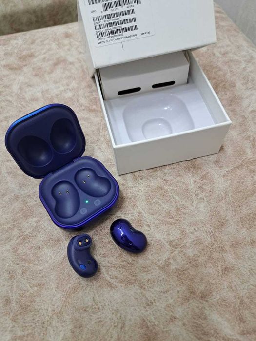 Продам наушники BUDS LIVE!