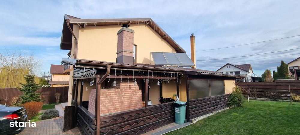 Casa cu etaj la Baisa