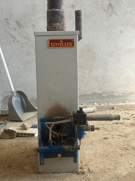 Напольный газовый печь