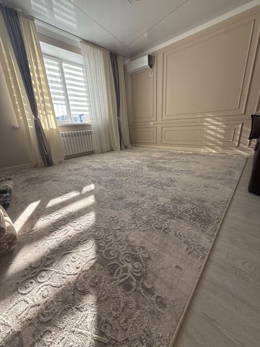 Продам ковер размером  3,5х4