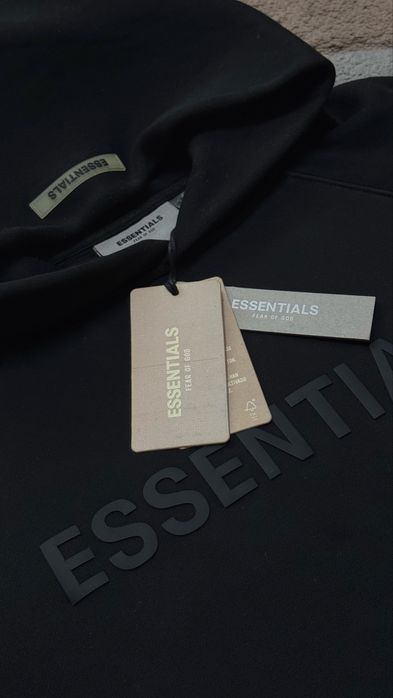 Hanorac Essentials Nou