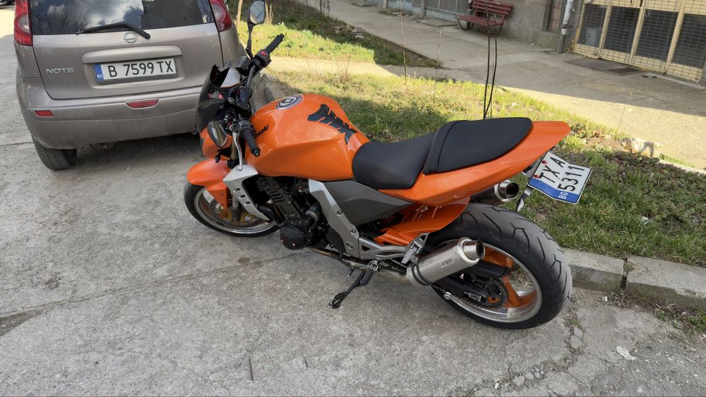 Kawasaki Z1000 Кавазаки З1000