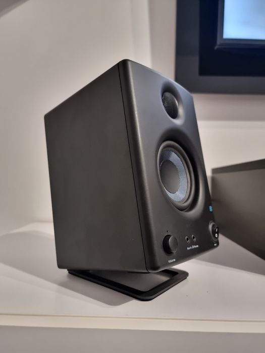 Kanto S2 - Suport boxe active pana la 4 inch