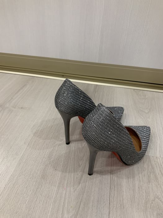 Продам туфли . Размер 37