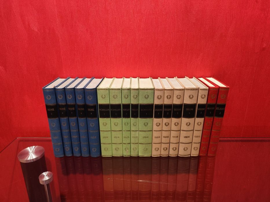 Колекции от книги