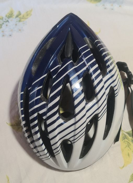 Шлем велосипедный защитный