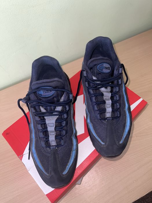 Продавам обувки Nike air max 95