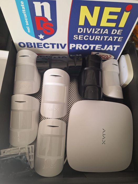 Vand sistem de alarma AJAX (hub) alb