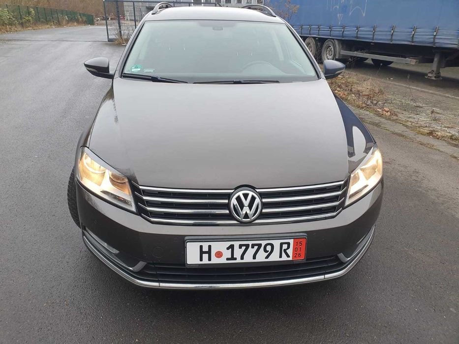 Фолксваген Пасат Автоматик лпг газов инжекцион