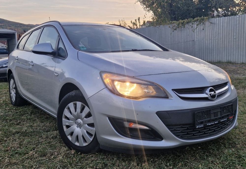 Opel Astra J 2015 1.6 CDTI Diesel 110 CP Euro 6