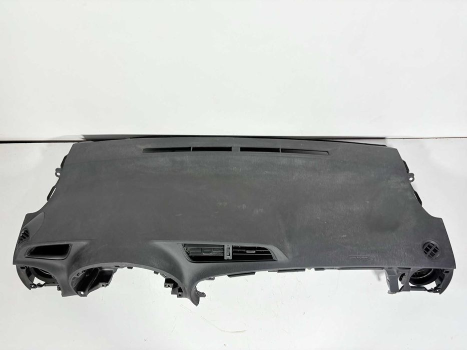 Арматурно табло Toyota Yaris P13 (11-17)