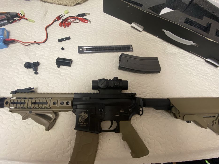 Vând replica airsoft