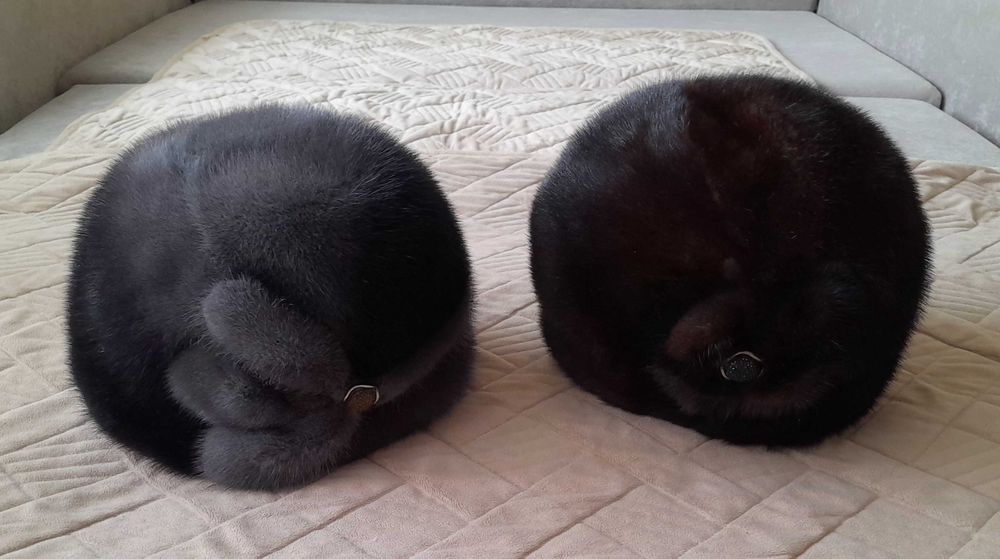 Шапки норковые новые