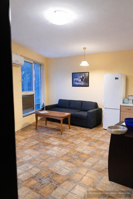 Двустаен апартамент под наем в Център