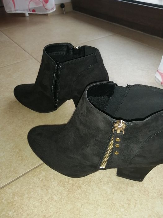 Botine piele intoarsa 40