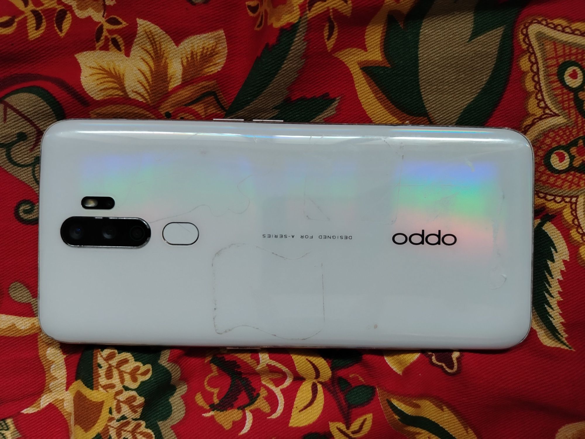 Продам oppo A5 2020 с разбить экран и матрица: 5 000 тг. - Мобильные  телефоны / смартфоны Шахтинск на Olx