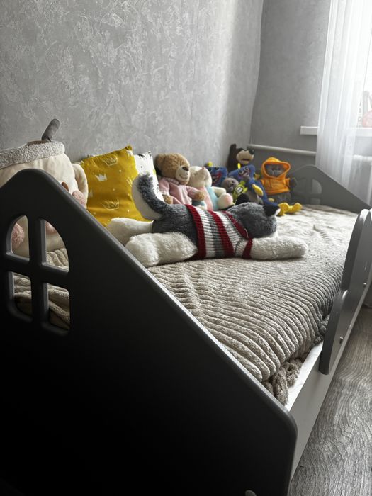 Продам детскую кровать