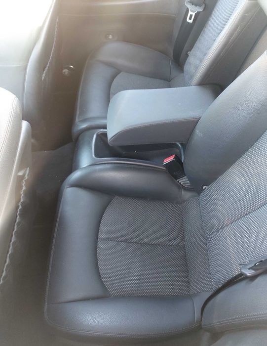 На Части Мерседес ЦЛК Mercedes CLK 200 компресор ОМ271