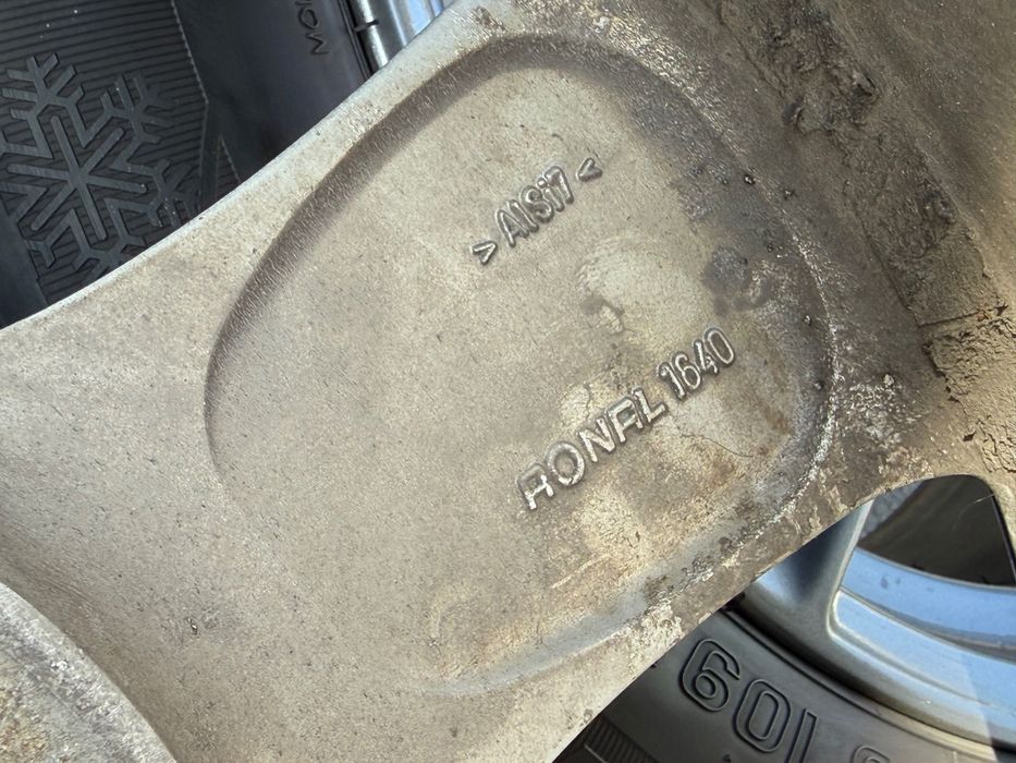 Лети джанти с Гуми оригинални за Bmw X5