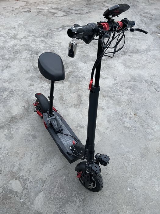 Elektrosamokat sideniyali