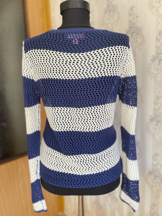 Bluză Guess marimea S 55% vascoza